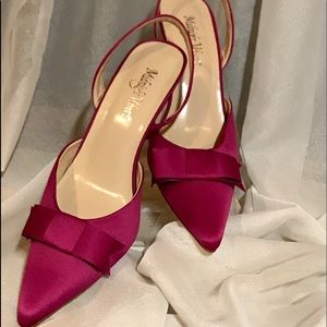 Midnight Velvet Magenta Slingbacks